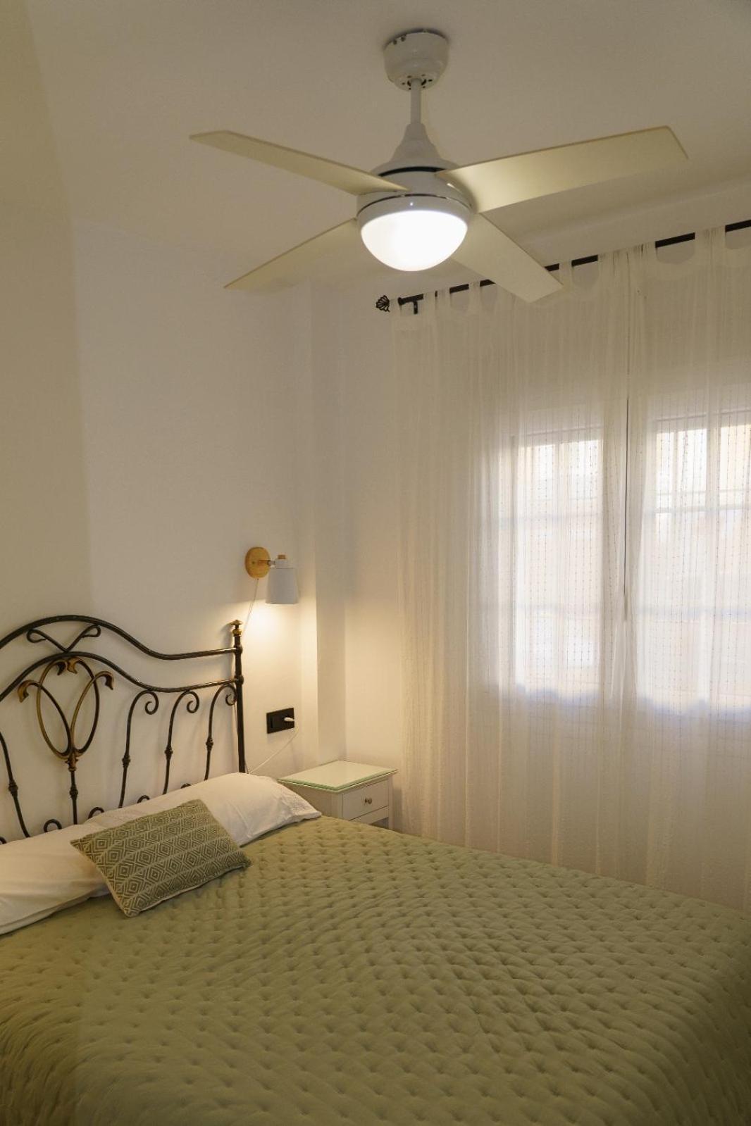 La Tortuga I, Encantador Apartamento Con Garaje En Primera Linea De Playa Таріфа Екстер'єр фото
